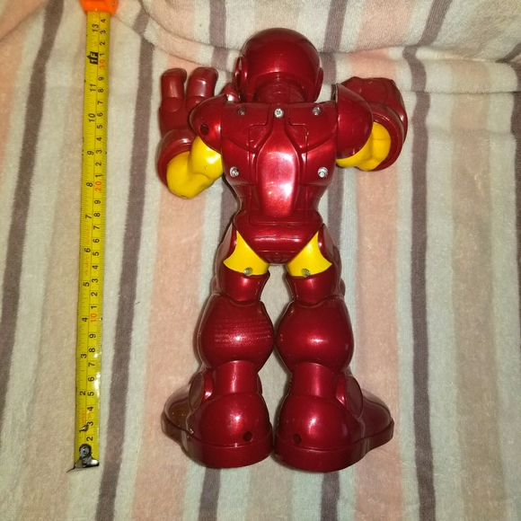 Iron man - Picture 2 of 3